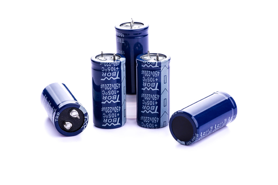 TRP 220uF 450V Geçmeli Kondansatör 30x35mm