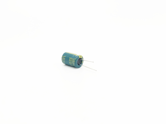 Yüksek Frekans 100uF 80V Alüminyum Elektrolitik Kondansatör 10X20mm 5000 Saat