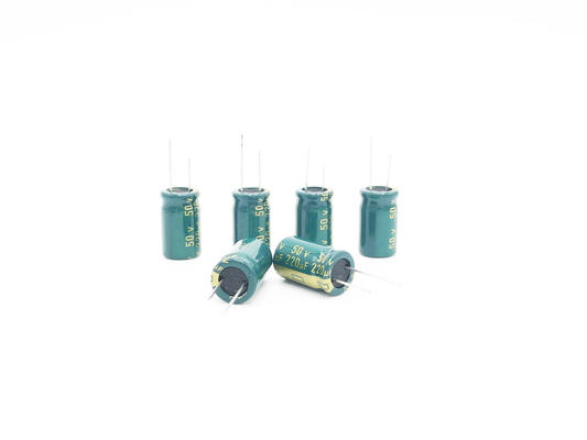 10X16mm LED Işık Kondansatör 220UF50V Alüminyum Elektrolitik Kondansatör