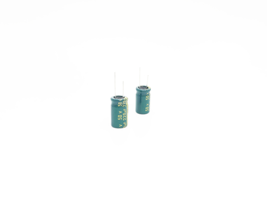 10X16mm LED Işık Kondansatör 220UF50V Alüminyum Elektrolitik Kondansatör