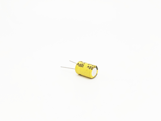 SMT 33UF100V Yüksek Sıcaklık Kapasitör 8X12mm Radyal Terminal