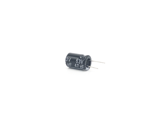47UF63V Minyatür Alüminyum Elektrolitik Kondansatörler 8x12mm Büyük Kapasite