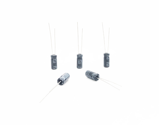 1UF25V 5X11MM Minyatür Kondansatör Yüksek Sıcaklık Devreleri