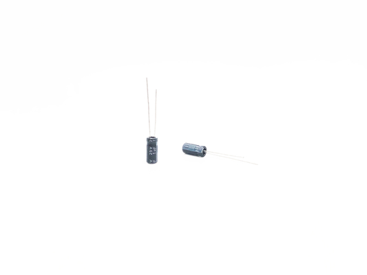 1UF25V 5X11MM Minyatür Kondansatör Yüksek Sıcaklık Devreleri