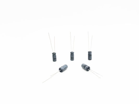 22UF 25V Minyatür Alüminyum Elektrolitik Kondansatörler 5X11mm RoHS