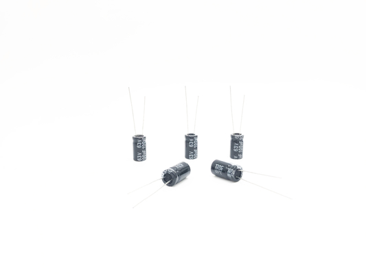 Alüminyum Elektrolitik Kondansatörler 100UF63V 8X14mm