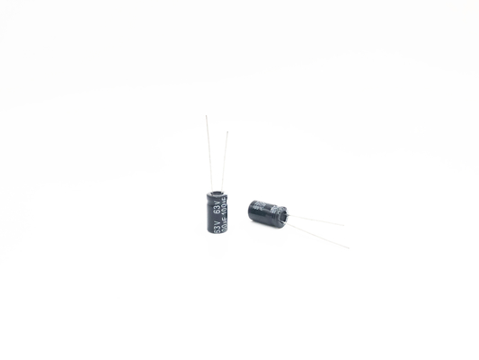 Alüminyum Elektrolitik Kondansatörler 100UF63V 8X14mm