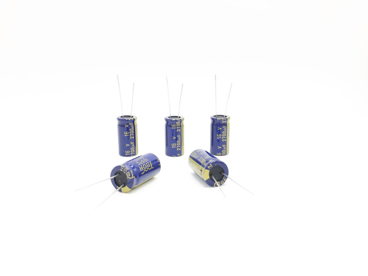 4700UF 16V Radyal Elektrolitik Kondansatörler
