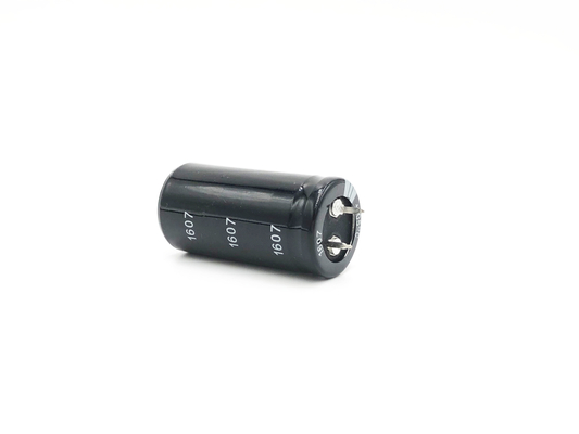 Siyah Geniş Sıcaklık Geçmeli Kondansatör 450v 220uf TW BOR