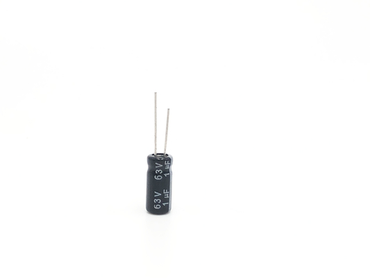 5x11mm 1UF 63V Radyal Elektrolitik Kondansatörlü Yüksek Sıcaklık Devreleri