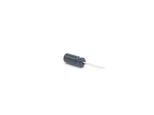5x11mm 1UF 63V Radyal Elektrolitik Kondansatörlü Yüksek Sıcaklık Devreleri