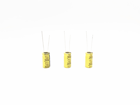 Yüksek Sıcaklık Devreleri LED Işık Kondansatörü 5.6UF 400V 10x20mm