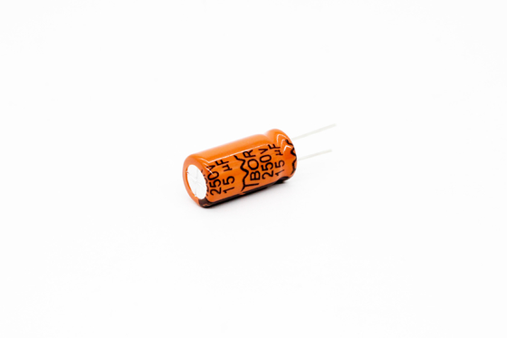 PSL 100uF 450V Alüminyum Elektrolitik Kapasitör CFL 10000 Saat İçin Yüksek Gerilim