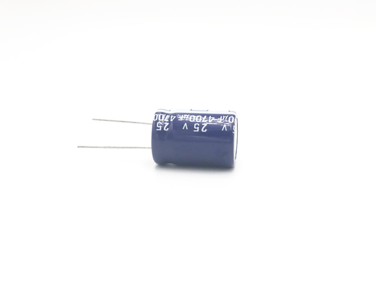 18x40mm 4700uf25v Radyal Elektrolitik Kondansatör 2000 Saat Yük